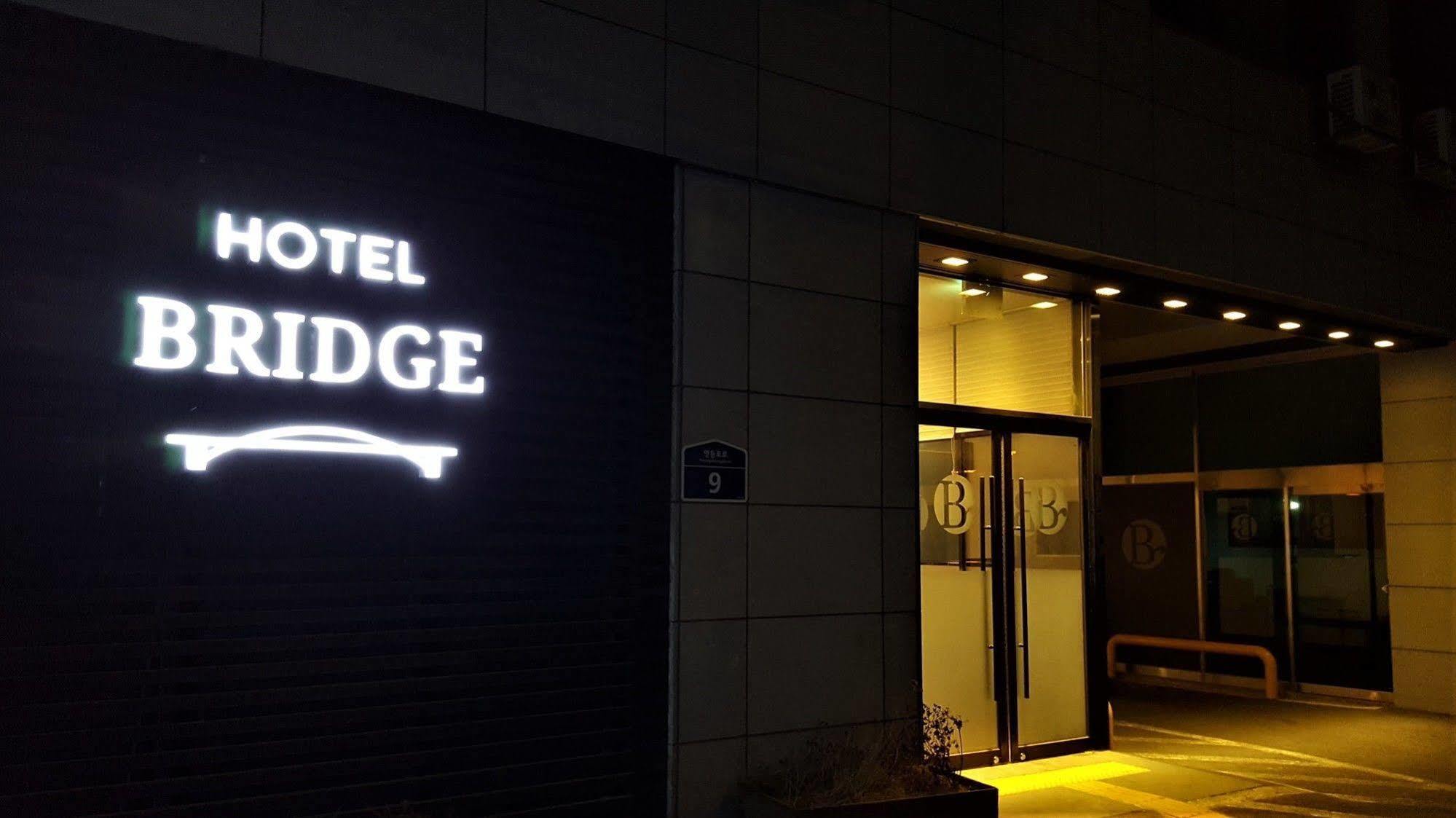 Hotel Bridge Szöul Kültér fotó
